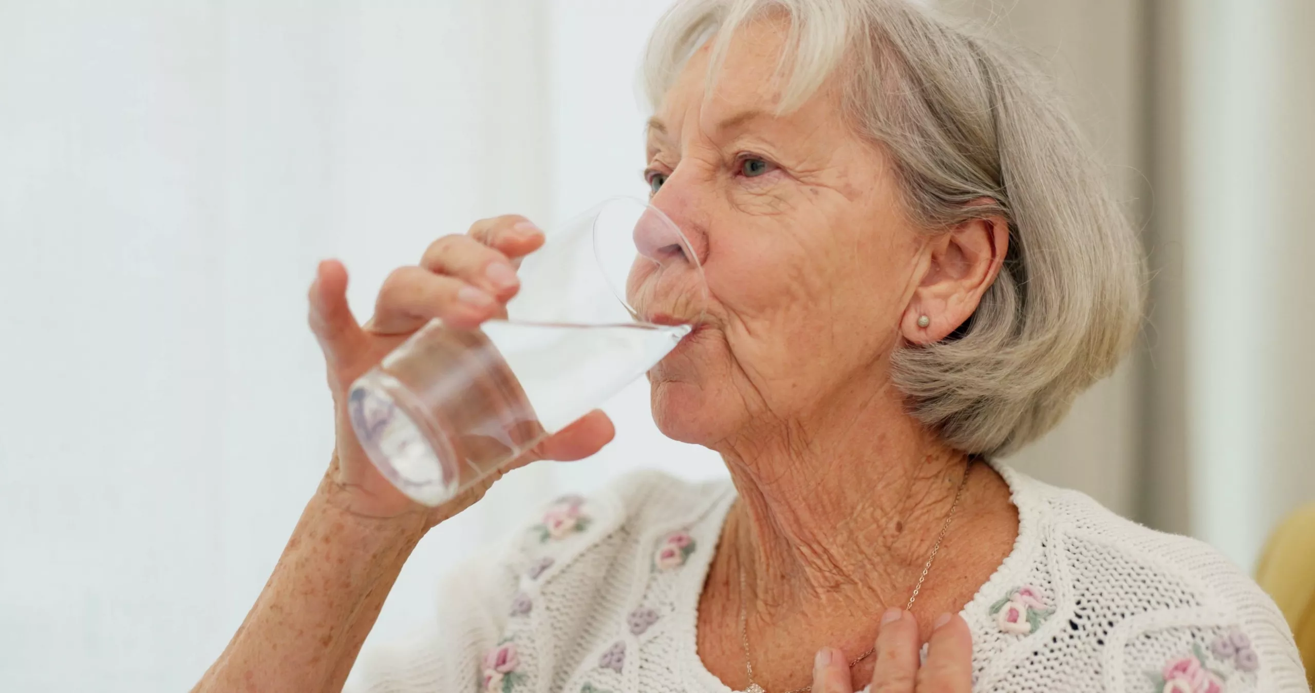 Canicule et déshydratation : un danger silencieux, surtout pour les plus fragiles